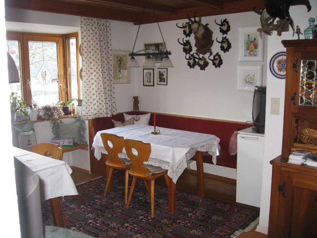 Haus Bergheimat - Familie Oberacher Pensionat Fulpmes Exteriör bild